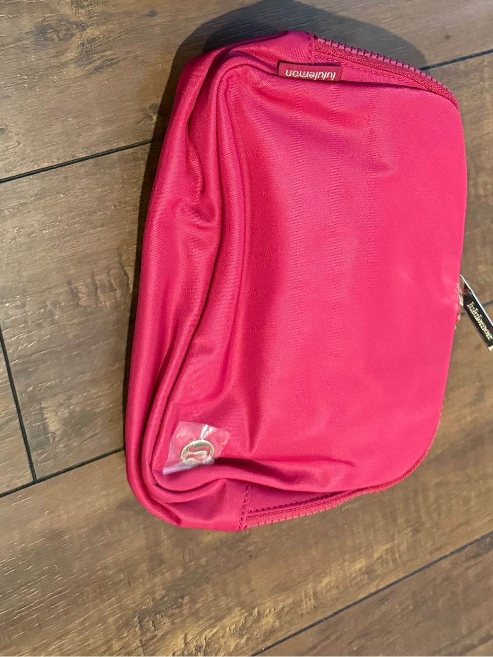 lululemon beltbag 2L Berry rumble gold